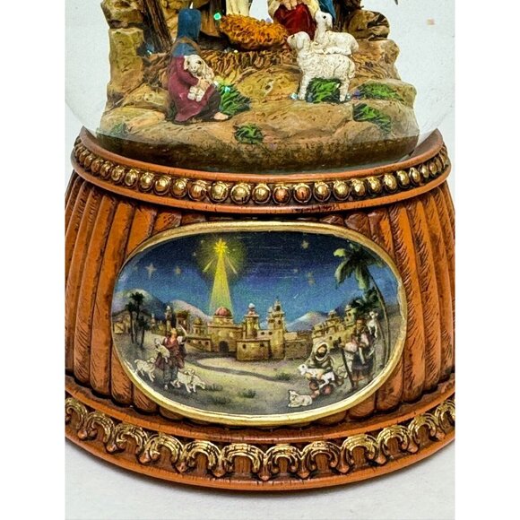 Roman Glitterdome Nativity Scene Musical Snow Globe 6" Tune: O Holy Night 2011 - Picture 4 of 14